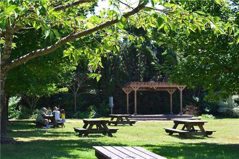 The Village Green Cottage Grove Facilities photo